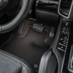 SET COVORASE AUTO MOCHETA UMBRELLA PENTRU VW TIGUAN(2007-2016)- SISTEME FIXARE OVALE