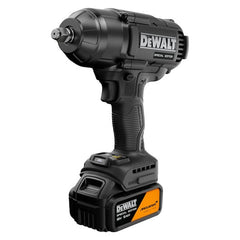 Cheie cu impact DEWALT® x McLaren F1 Team 18V XR® fără perii, inel de reținere de 1/2", cu cuplu ridicat - 2 acumulatori de 5Ah Dewalt - imagine 2