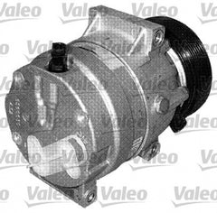 Compresor clima RENAULT GRAND Scenic II JM0 1 VALEO 699740