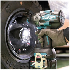 Masina de insurubat cu impact cu 2 acumulatori, Li-Ion, 40 V, 4 Ah, patrat 1/2 inch, 1700 Nm, M12-M36, valiza speciala Makita - imagine 2