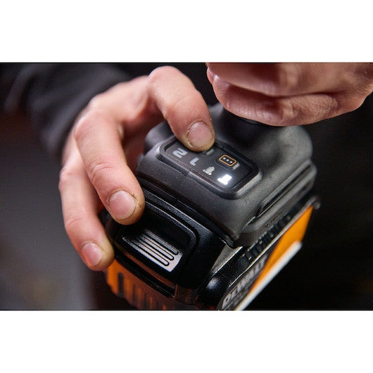 Cheie de impact compactă, cu motor fără perii, 1/2" cu pin de blocare, DEWALT® x McLaren F1 Team 18V XR® Ediție Specială – 2 x 5,0Ah Dewalt - imagine 7