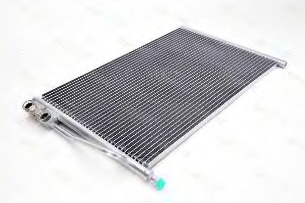 Radiator clima FORD FIESTA V Van THERMOTEC KTT110132